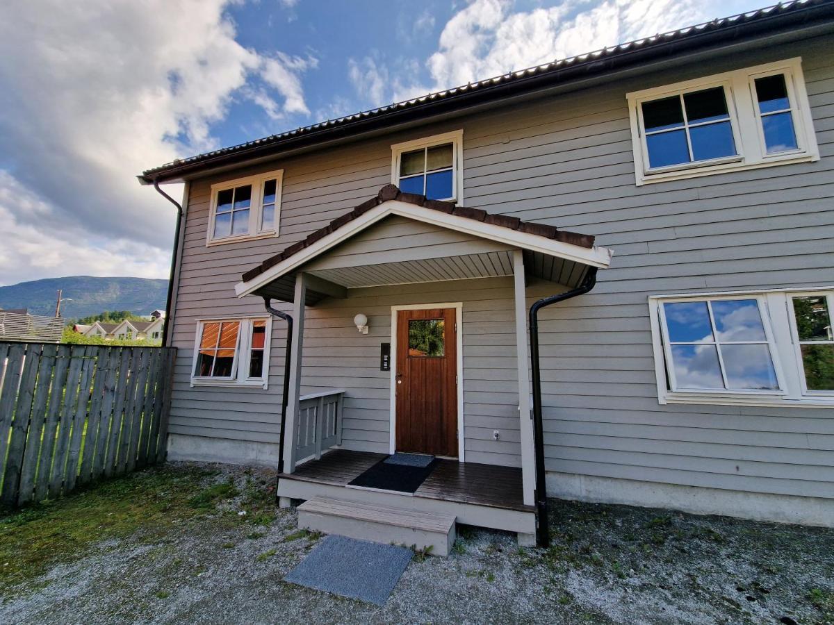 Rom I Bofellesskap Apartment Sogndal Exterior photo