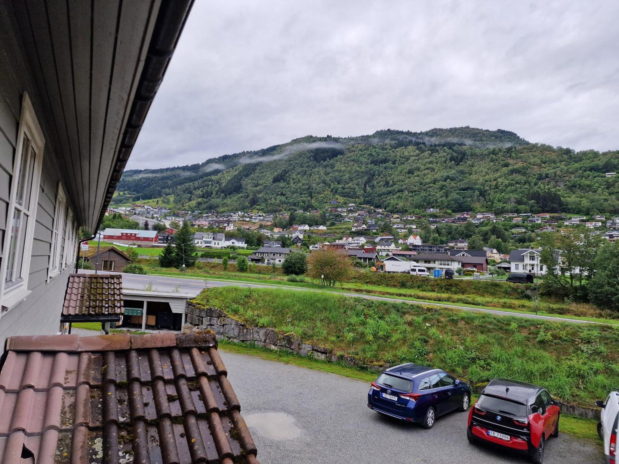 Rom I Bofellesskap Apartment Sogndal Exterior photo